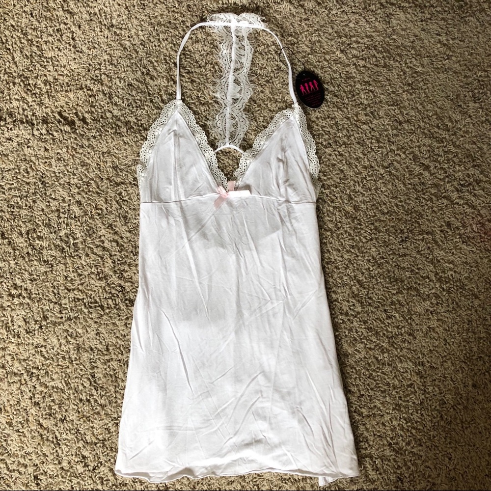 Lingerie / nightgown
